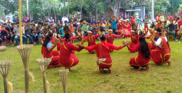 গারো সম্প্রদায়ের ওয়ানগালা উৎসব